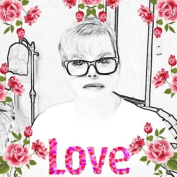 Meet your Posher, Della - Picture 1 of 1